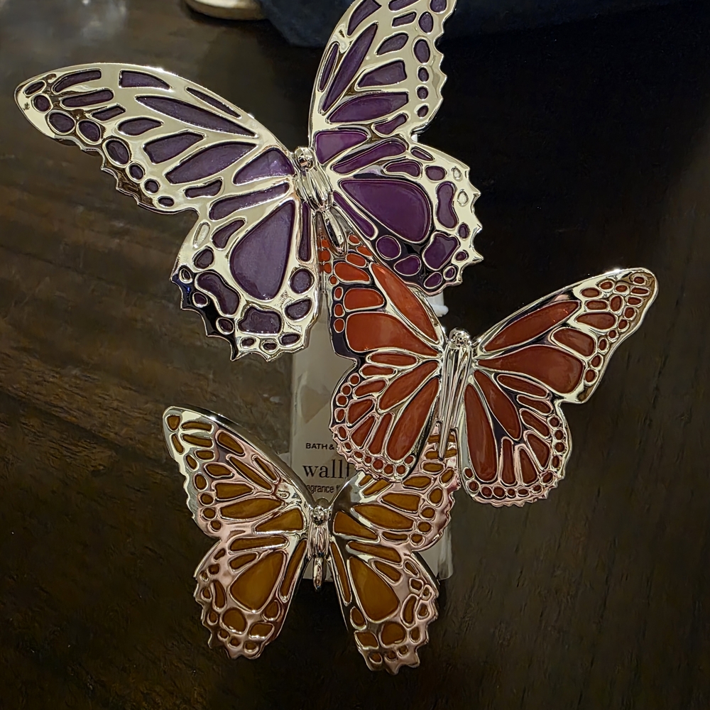 Bath & Body Works Purple and Orange Butterfly Wallflowers Plug